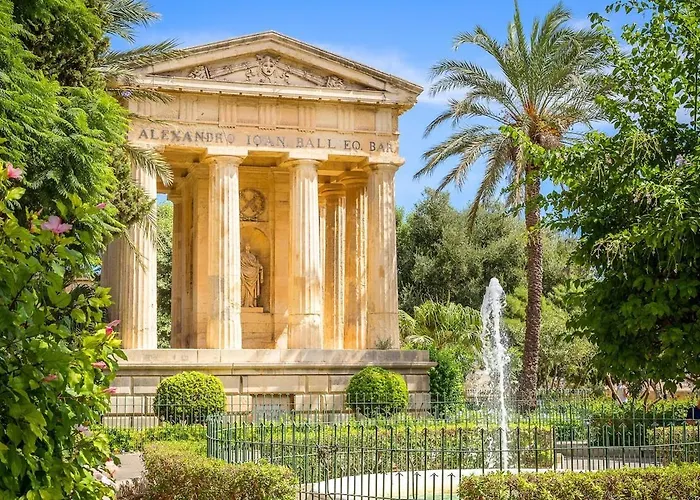 아파트 2br, Sunny Terrace And Location Close To Is-Swieqi