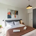 2br, Sunny Terrace And Location Close To Διαμέρισμα *