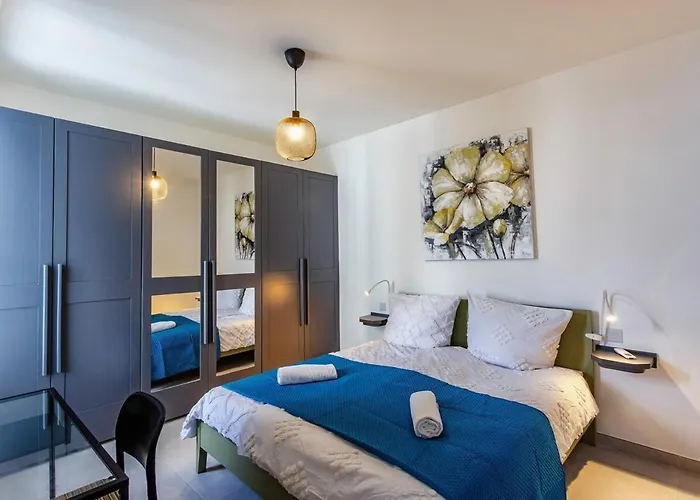 アパート 2br, Sunny Terrace And Location Close To Is-Swieqi